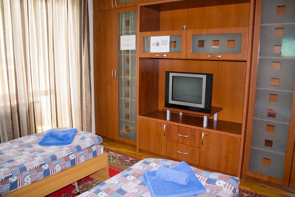 Ala Hostel อัลมาตี ภายนอก รูปภาพ