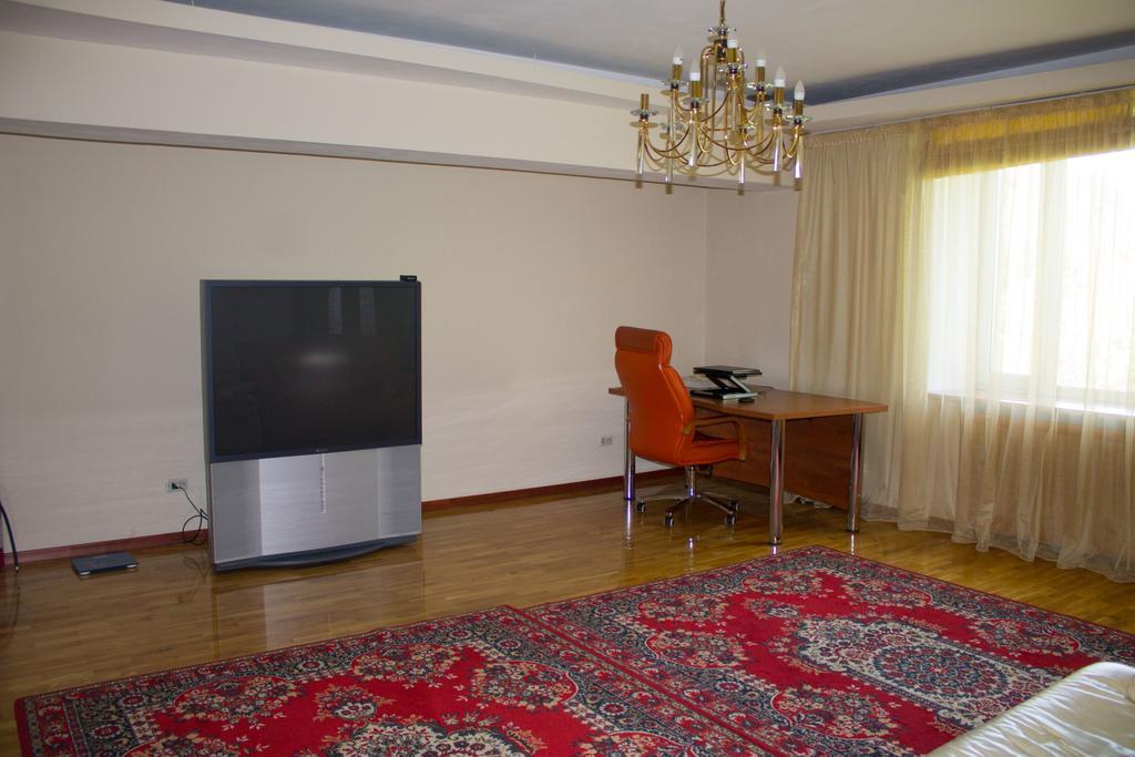 Ala Hostel อัลมาตี ภายนอก รูปภาพ